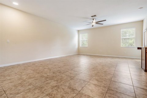 Townhouse in Tampa, Florida 4 bedrooms, 224.73 sq.m. № 1386842 - photo 28