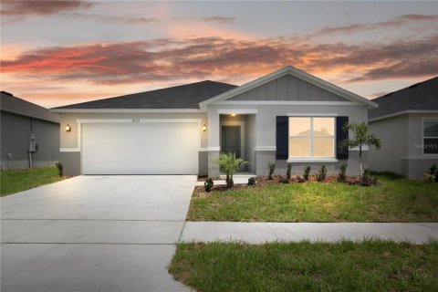 Villa ou maison à louer à Davenport, Floride: 4 chambres, 198.63 m2 № 1386393 - photo 1