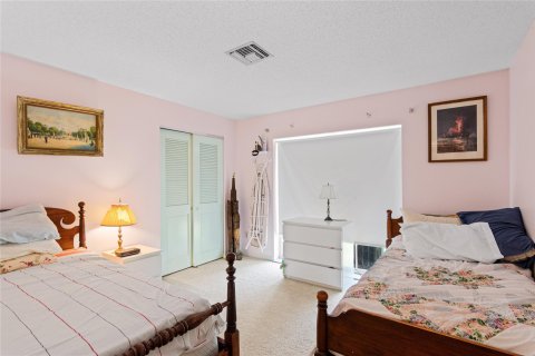 Villa ou maison à vendre à Vero Beach, Floride: 5 chambres, 277.03 m2 № 1221309 - photo 17