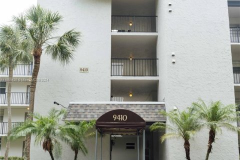 Condo in Davie, Florida, 2 bedrooms  № 1231805 - photo 2