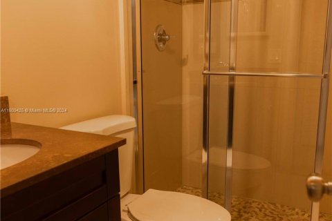 Condo in Davie, Florida, 2 bedrooms  № 1231805 - photo 11