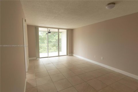 Condo in Davie, Florida, 2 bedrooms  № 1231805 - photo 5