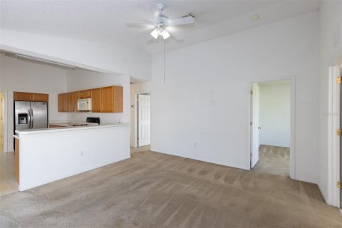 Villa ou maison à vendre à Kissimmee, Floride: 4 chambres, 165.92 m2 № 1342383 - photo 21