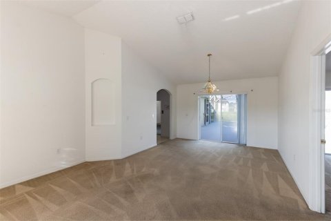 Villa ou maison à vendre à Kissimmee, Floride: 4 chambres, 165.92 m2 № 1342383 - photo 8