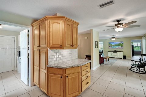 Villa ou maison à vendre à Coral Springs, Floride: 3 chambres, 162.95 m2 № 1235256 - photo 18