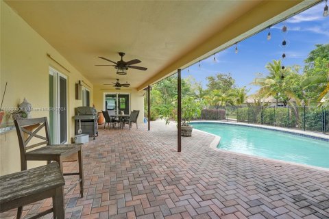 Casa en venta en Coral Springs, Florida, 3 dormitorios, 162.95 m2 № 1235256 - foto 27