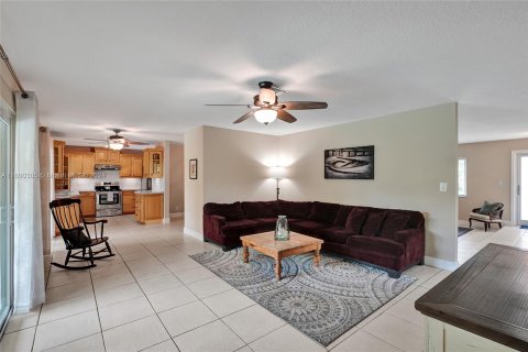 Villa ou maison à vendre à Coral Springs, Floride: 3 chambres, 162.95 m2 № 1235256 - photo 11
