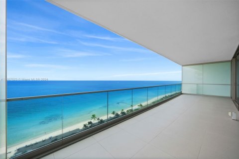 Condominio en venta en Bal Harbour, Florida, 3 dormitorios, 321.81 m2 № 1228911 - foto 20