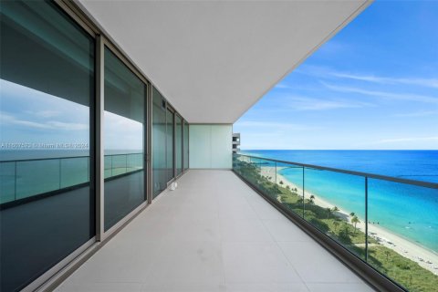 Condominio en venta en Bal Harbour, Florida, 3 dormitorios, 321.81 m2 № 1228911 - foto 22