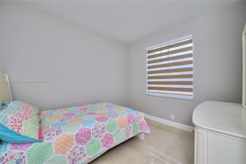 Casa en venta en Weston, Florida, 4 dormitorios, 185.53 m2 № 1235217 - foto 21