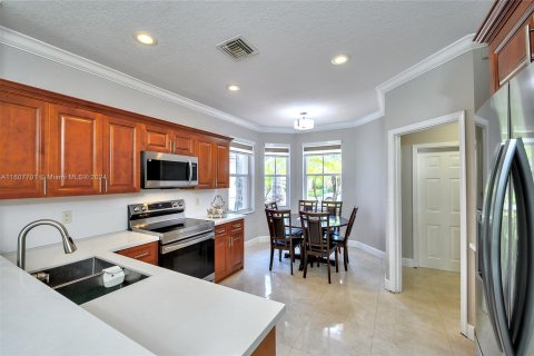 Casa en venta en Weston, Florida, 4 dormitorios, 185.53 m2 № 1235217 - foto 8