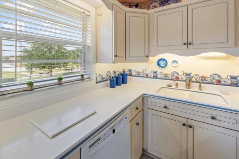 Condominio en venta en Vero Beach, Florida, 1 dormitorio, 69.68 m2 № 1121921 - foto 12