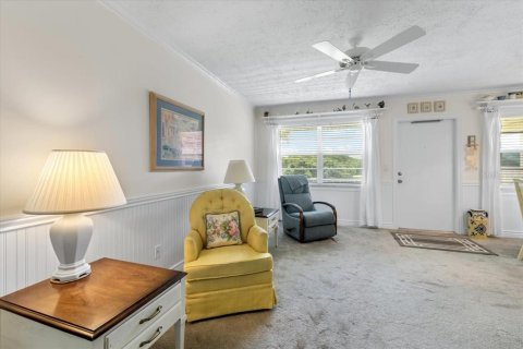 Condo in Vero Beach, Florida, 1 bedroom  № 1121921 - photo 4