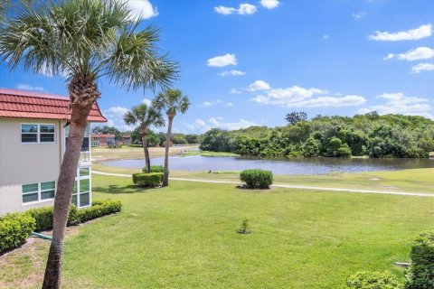 Condo in Vero Beach, Florida, 1 bedroom  № 1121921 - photo 24