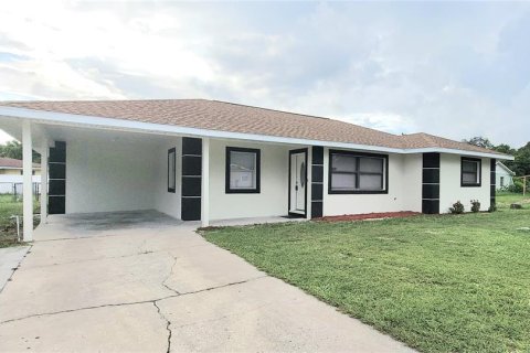 Villa ou maison à vendre à Bradenton, Floride: 3 chambres, 141.21 m2 № 1349775 - photo 2