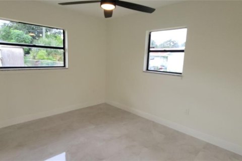 Casa en venta en Bradenton, Florida, 3 dormitorios, 141.21 m2 № 1349775 - foto 11