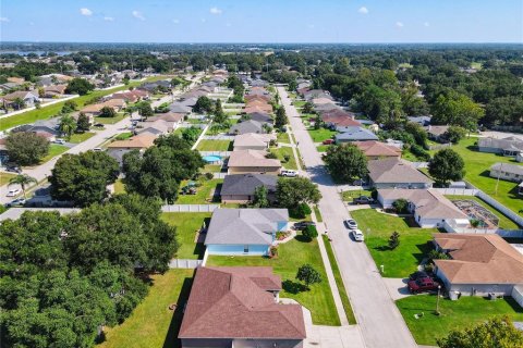 House in Lakeland, Florida 4 bedrooms, 172.71 sq.m. № 1349728 - photo 2