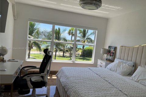 Copropriété à louer à Hillsboro Beach, Floride: 2 chambres, 92.9 m2 № 1358455 - photo 7