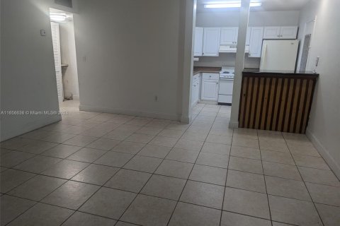 Copropriété à vendre à Miami, Floride: 1 chambre, 58.34 m2 № 1358459 - photo 8