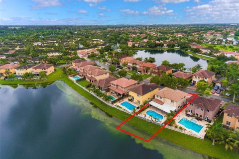 Casa en venta en Homestead, Florida, 4 dormitorios, 241.82 m2 № 1232029 - foto 3