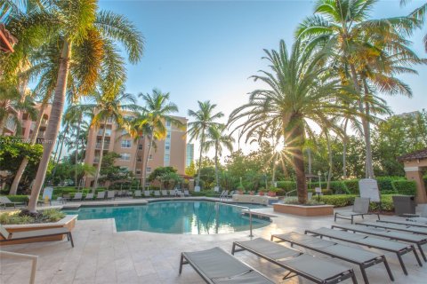 Copropriété à vendre à Aventura, Floride: 2 chambres, 109.62 m2 № 1138865 - photo 22