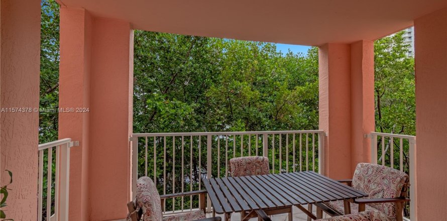 Condo in Aventura, Florida, 2 bedrooms  № 1138865