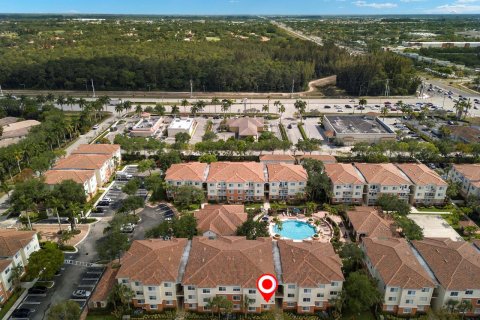 Condo in West Palm Beach, Florida, 2 bedrooms  № 1145807 - photo 8