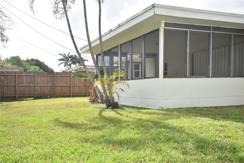 Villa ou maison à vendre à Pembroke Pines, Floride: 2 chambres, 130.43 m2 № 1145806 - photo 18