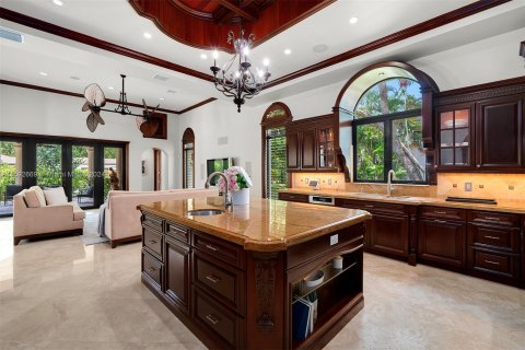 Casa en venta en Coral Gables, Florida, 5 dormitorios, 455.13 m2 № 1215519 - foto 21