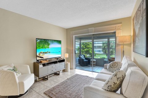 Condo in Lauderdale Lakes, Florida, 1 bedroom  № 950099 - photo 23