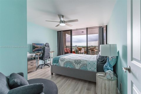 Copropriété à vendre à Hollywood, Floride: 2 chambres, 113.15 m2 № 1270466 - photo 5