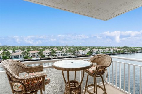 Copropriété à vendre à Hollywood, Floride: 2 chambres, 113.15 m2 № 1270466 - photo 24