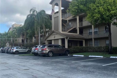 Copropriété à vendre à Pembroke Pines, Floride: 2 chambres, 102.19 m2 № 1175856 - photo 5