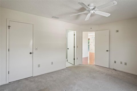 Copropriété à vendre à New Port Richey, Floride: 2 chambres, 95.13 m2 № 1200670 - photo 15