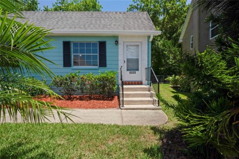 Copropriété à vendre à New Port Richey, Floride: 2 chambres, 95.13 m2 № 1200670 - photo 2