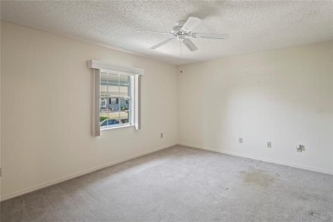 Condo in New Port Richey, Florida, 2 bedrooms  № 1200670 - photo 14