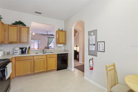 Touwnhouse à vendre à Kissimmee, Floride: 3 chambres, 133.31 m2 № 1249595 - photo 15