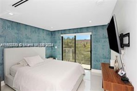 Casa en venta en Hollywood, Florida, 4 dormitorios, 220.46 m2 № 1220916 - foto 25
