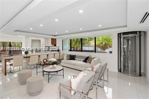 Casa en venta en Hollywood, Florida, 4 dormitorios, 220.46 m2 № 1220916 - foto 11