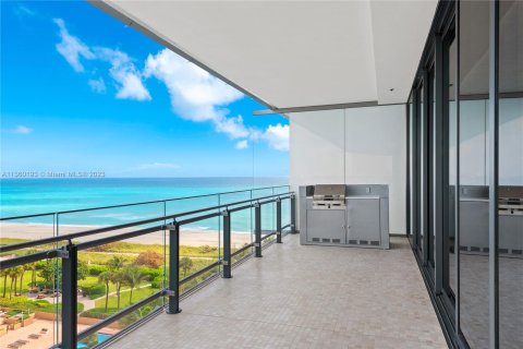 Condominio en venta en Miami Beach, Florida, 1 dormitorio, 94.57 m2 № 382727 - foto 1