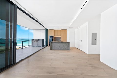 Condominio en venta en Miami Beach, Florida, 1 dormitorio, 94.57 m2 № 382727 - foto 5