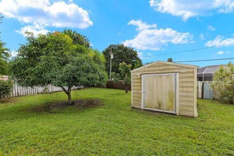 Villa ou maison à vendre à Port St. Lucie, Floride: 3 chambres, 193.61 m2 № 1351489 - photo 4