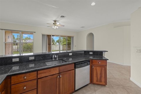 Villa ou maison à vendre à Port St. Lucie, Floride: 3 chambres, 193.61 m2 № 1351489 - photo 11