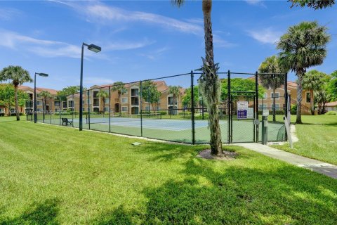 Condominio en venta en Tamarac, Florida, 1 dormitorio, 64.2 m2 № 1289337 - foto 30