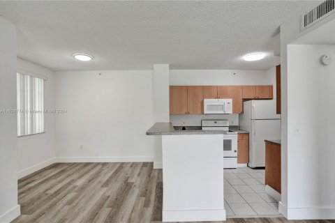 Copropriété à vendre à Tamarac, Floride: 1 chambre, 64.2 m2 № 1289337 - photo 20