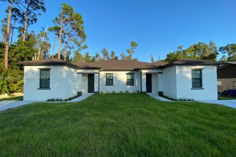 Купить коммерческую недвижимость в Лихай-Эйкерс, Флорида № 1096118 - фото 1