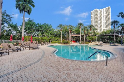 Condominio en venta en Aventura, Florida, 2 dormitorios, 126.44 m2 № 822383 - foto 26