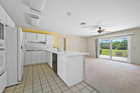 Villa ou maison à vendre à Palm City, Floride: 3 chambres, 240.06 m2 № 1188494 - photo 12