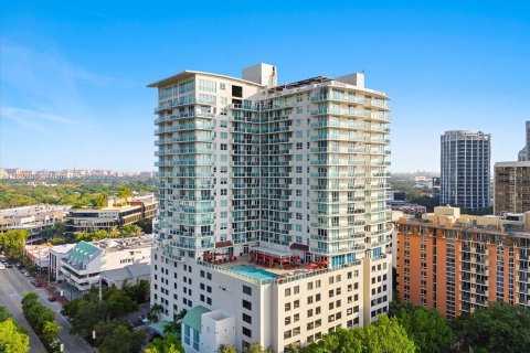 Condo in Miami, Florida, 1 bedroom  № 1345628 - photo 22