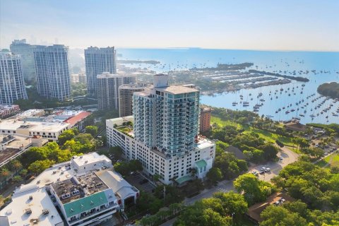 Condo in Miami, Florida, 1 bedroom  № 1345628 - photo 21